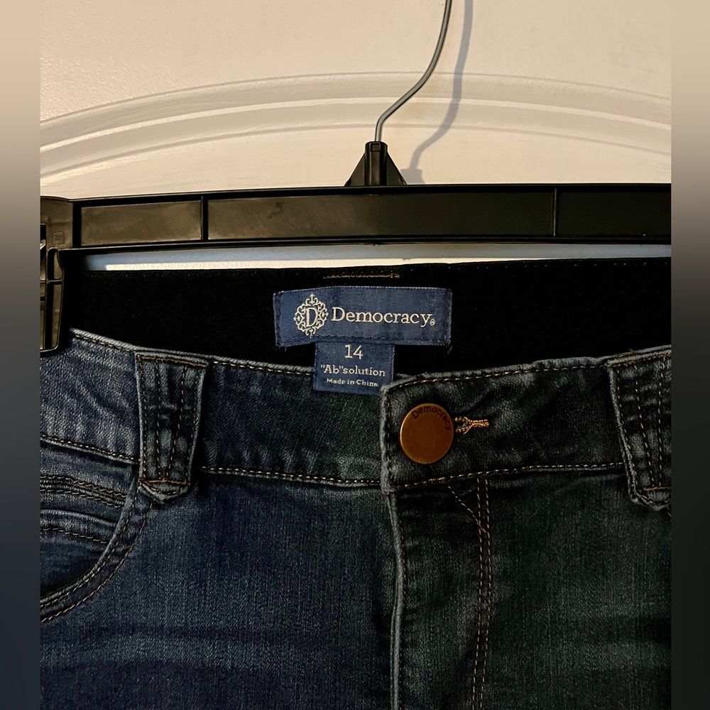 Democracy Stretch Denim Jeans - Size 14 - “Ab”solution - elastic and slimming